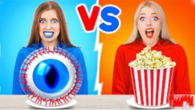 تفریحی سرگرمی بانوان غذای ابی مقابل قرمز