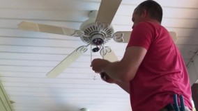 تعمیر پنکه رومیزی-آموزش تعمیر پنکه-نحوه تعویض خازن سوخته که باعث روشن شدن پنکه نمی شود