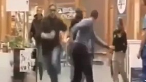 لگد بر صورت بازیگر دوربین مخفی ؛ شوخی پر هزینه