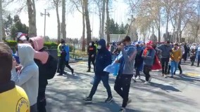 تذکر پلیس به هواداران سرخابی در ورزشگاه آزادی