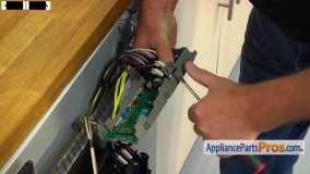 تخلیه آب ماشین لباسشویی-ماشین لباسشویی اتومات-تعویض کنترل الکترونیک