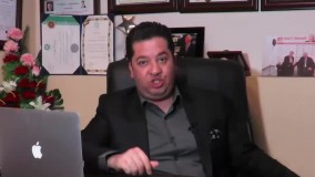 مدیر پشت میزنشین