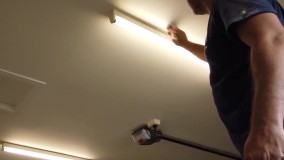 رنگ آمیزی ساختمان- نقاشی ساختمان- اجرای رنگ آمیزی سقف با پیستوله و غلطک