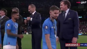 مراسم اهدای جام قهرمانی فینالیسیما با دستان مسی