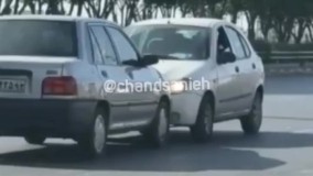 تصاویری از رفتار عجیب 2 راننده خودرو در شیراز