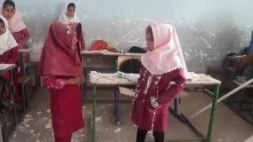 سقف مدرسه این روستا بر سر دانش آموزان ریخت