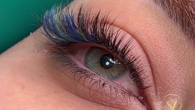 آموزش اکستنشن و کار با مژه رنگی با سارا دماوندی