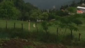 لحظه حیرت‌انگیز  برخورد صاعقه به زمین