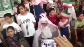 ریزش سکو کودکان هنگام اجرای سلام فرمانده