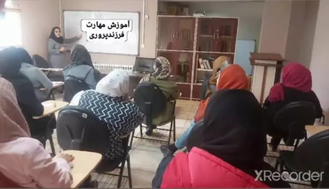 آموزش مهارت های فرزندپروری