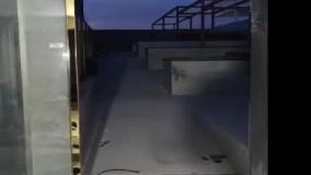 درب اتوماتیک شیشه ای با فریم استیل طلایی