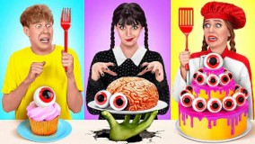 چالش غذایی: برگر با تم مشکی؟