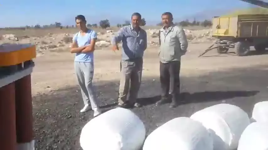 دستگاه سیلاژ بسته بندی علوفه 100 کیلوییkomel- شرکت جاوید کشت لیزری
