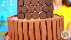 چالش غذایی: چالش خوردن کیک‌ها