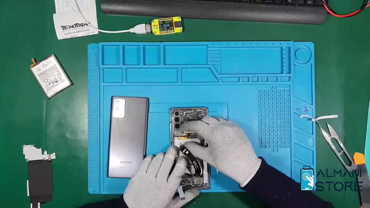 آموزش تعویض باتری سامسونگ نوت 20 به سبک آلمانی استور