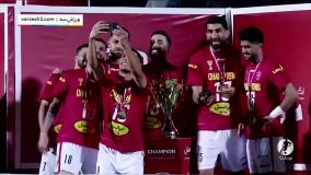 اهدا مدال طلا به بازیکنان پرسپولیس
