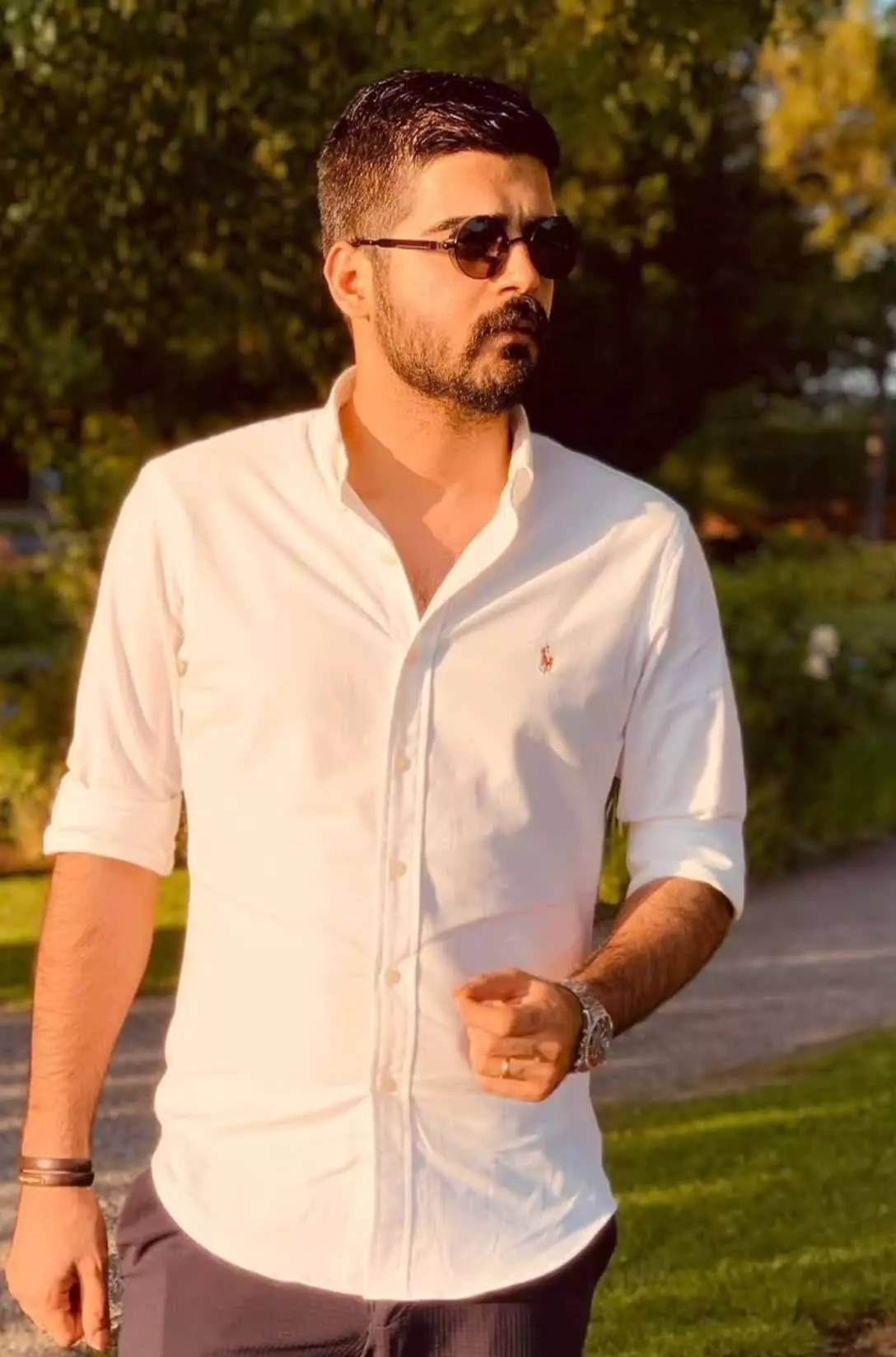 امید جلیلی خواننده پاپ  و آهنگساز و ترانه سرا+ عکس شخصی