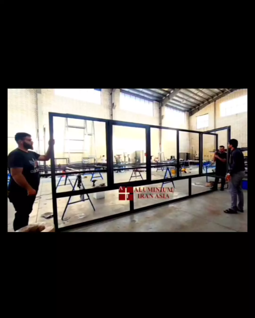 فروش پنجره آلومینیومی درب کارخانه بصورت عمده