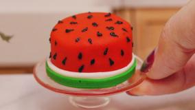 کیک کوچک مینیاتوری