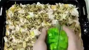 پیتزا خانگی سالم با مرغ و قارچ