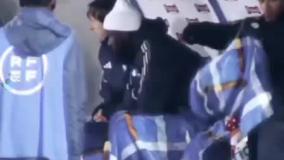 بلینگام حین بازی پتوی خودش رو به توپ جمع کن میده