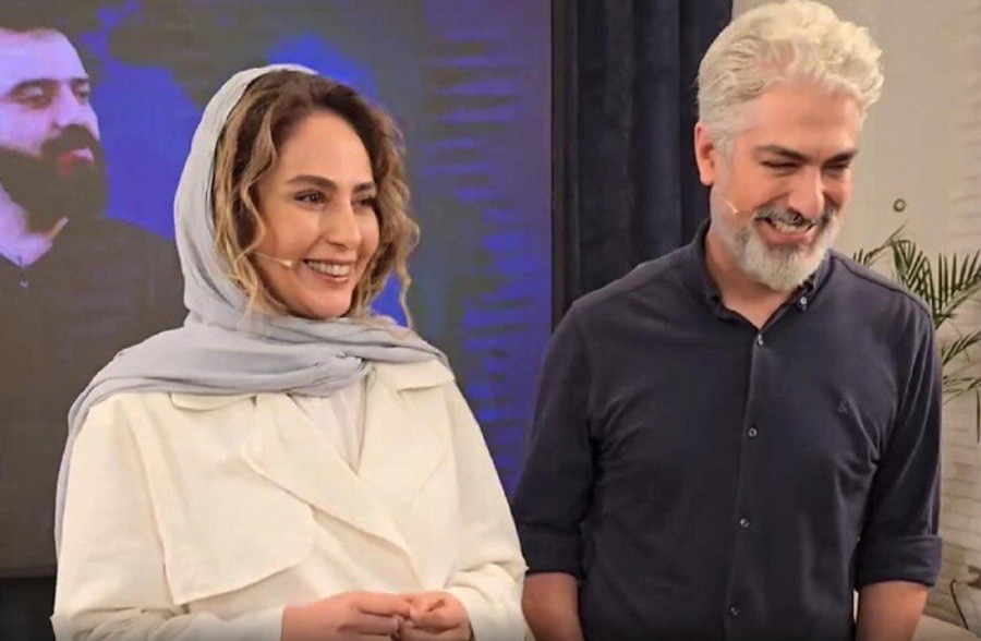 تذکر حجاب مهدی پاکدل به رعنا آزادیور حین صحبت با عادل فردوسیپور