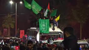 (ویدئو) اولین اسرای فلسطینی آزاد شدند