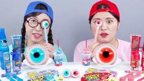 چالش غذایی خنده دار: چالش هیجان انگیز مار شکلاتی و مار واقعی جدید | سرگرمی کودکان و بانوان