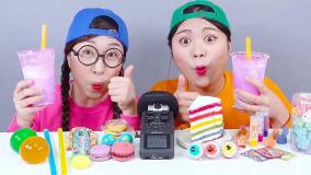 چالش غذایی خنده دار: چالش شیرینی پزی خنده دار وافل عسلی باحال | سرگرمی کودکان و بانوان