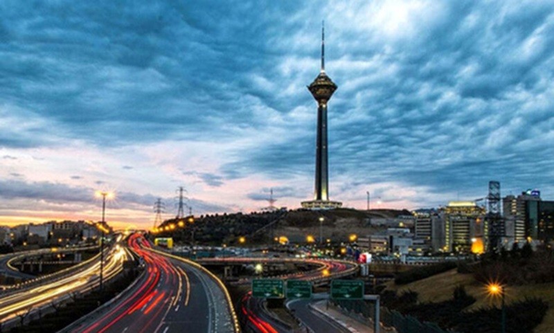 شهردار تهران: امکانات انتقال پایتخت وجود ندارد! ۱۰ بهمن ۱۴۰۳