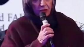 واکنش فرزاد حسنی به دست دادن رضا بابک و مرضیه برومند