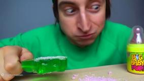 چالش بستنی سبز و قرمز | چالش غذایی موکاچو | چالش خوردن خوراکی