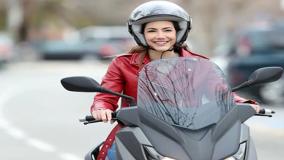 توضیحات فرمانده انتظامی راهور تهران بزرگ درخصوص صدور گواهینامه موتورسیکلت برای زنان