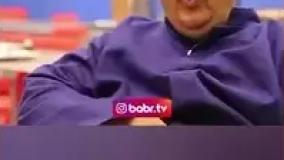 لحظات خنده‌دار جواد رضویان در پشت صحنه سریال در حاشیه