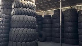 فروش انواع لاستیک های سنگین و فوق سنگین ماشین آلات در بازرگانی بلوچ