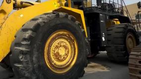 لودر کوماتسو WA900 غول لاستیکی در بازرگانی بلوچ