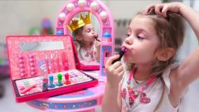 ایوا و مامان - چالش آرایش کردن - آیوا جدید - برنامه کودک دخترانه ایوا