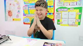 دیانا و روما جدید | دیانا و روما طولانی رفتن به مدرسه روما پسر بد شده