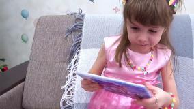 کارتون خنده دار ایوا و مامان: شیطنت در خانه برنامه کودک ایواشو