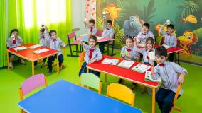 آموزش برای گروه‌های سنی مختلف در موسسه به چه شکلی انجام میشه ؟