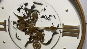 ساعت های دیواری چند زمانه