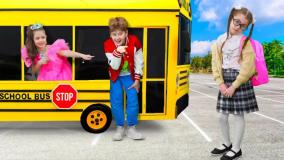 آیوا و مادر - ماجرای خنده دار مدرسه - آیواشو جدید - سرگرمی کودک