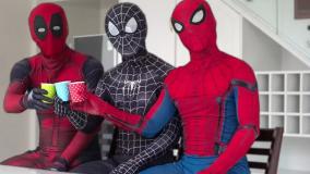 برنامه کودک مرد عنکبوتی واقعی چالش پارکور و مبارزه با اشرار طولانی جدید