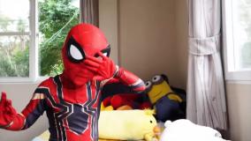 برنامه کودک مرد عنکبوتی و داستان‌های خنده‌دار در محله قدیمی طولانی