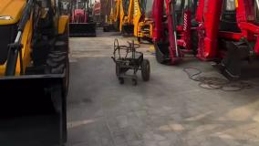 واردات و فروش انواع بیل بکهو در بازرگانی بلوچ