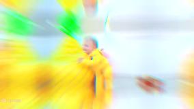 ماجراهای سنیا - سنیا از کودک نیکی مراقبت میکند - برنامه کودک سنیا شو