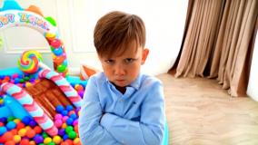 سنیا می خواهد روی ترامپولین بپرد | کودک سنیا شو | برنامه کودک جدید سنیا