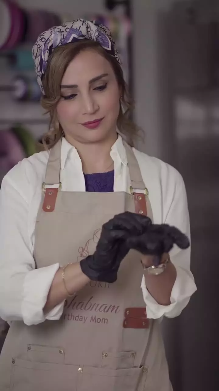 تولد شبنم قلی خانی