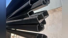 میدونی این ریل چند متره؟