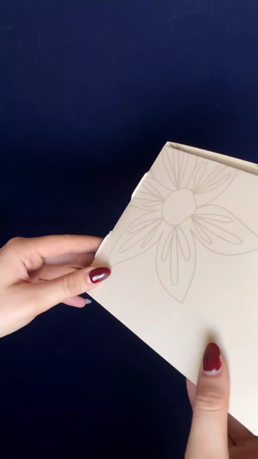 جعبه کیبوردی برای بسته‌بندی های انلاین | جعبه دستبند،گردنبند و گوشواره